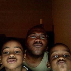 Meet your Posher, Kenneth